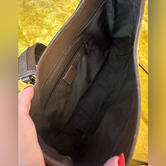 Vintage gucci ahoulder bag - Picture 3 of 12